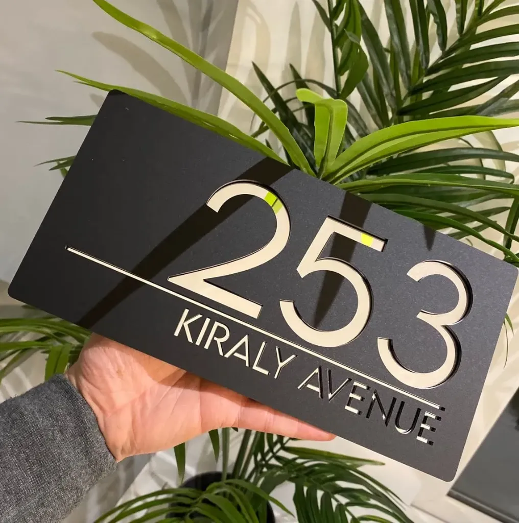 DOOR NUMBER PLATE WITH BLACK GLOSSY ARCYLIC WITH GOLDEN LETTERS (Small i.e. 148mm × 104mm × 5mm)